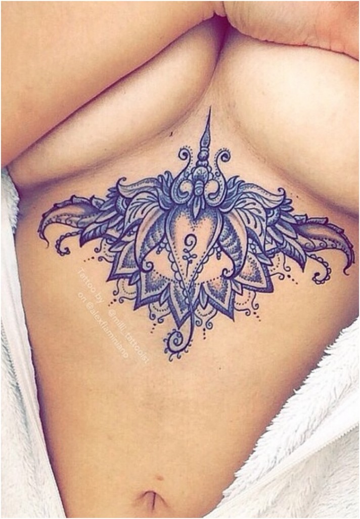 Imagenes de Tatuajes Under Breast