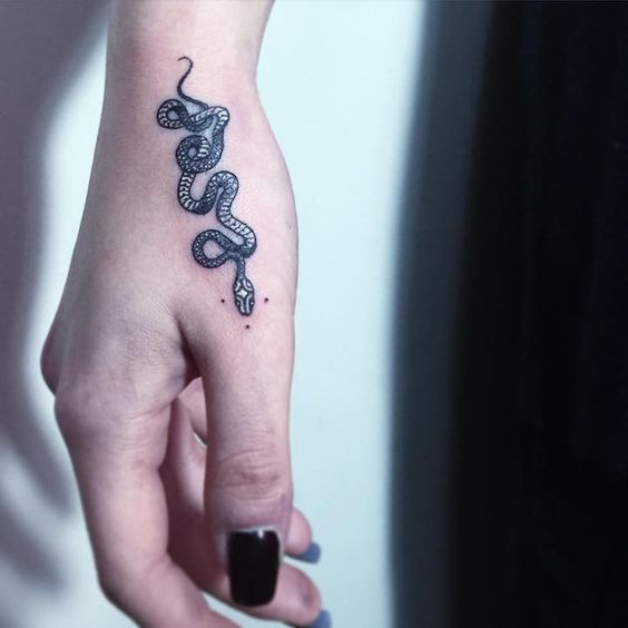 Tatuajes de Serpientes – Tatuajes Para Mujeres y Hombres