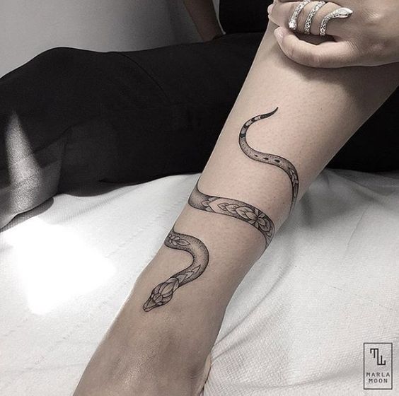 tatuajes de serpientes (9) – Tatuajes Para Mujeres y Hombres