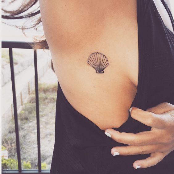30 Hermosos Tatuajes Inspirados en la Playa y el Mar